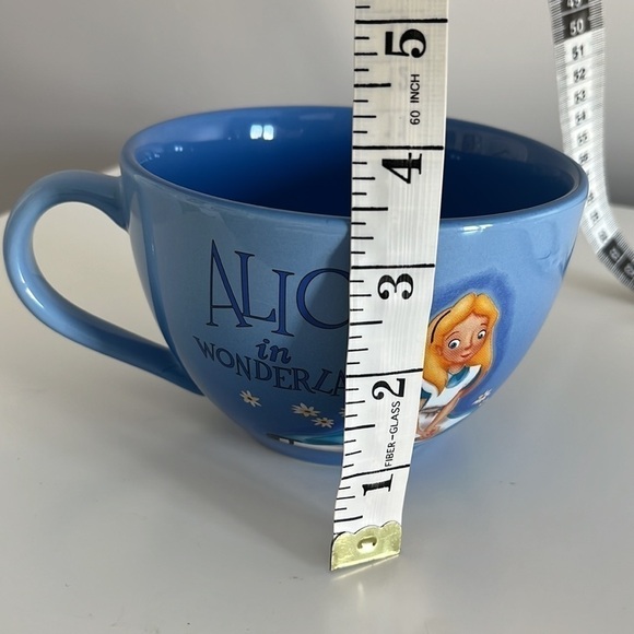 Disney Alice in Wonderland Wide Mug - Picture 12 of 12